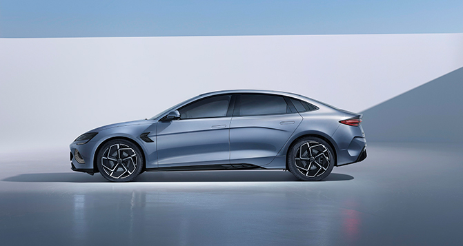 &ldquo;豹&rdquo;款&ldquo;價(jià)&rdquo;到，比亞迪海豹冠軍版上市