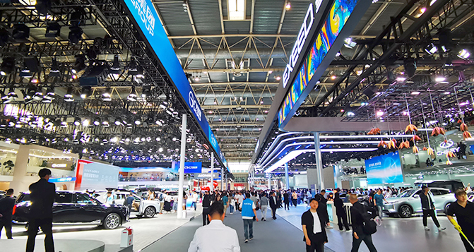 汽車&ldquo;以舊換新&rdquo; &ldquo;換&rdquo;來市場新機遇