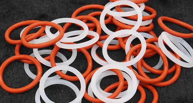 一種新型全生物來(lái)源無(wú)硫化橡膠材料(NR/KC)